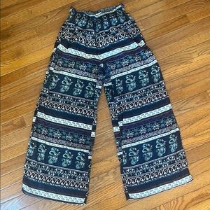 Garage Women's Size Small Navy Blue and Green Patterned Pants